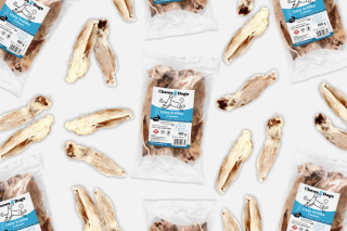 CHEWS4DOGS Uszy królika z włosem 100 g
