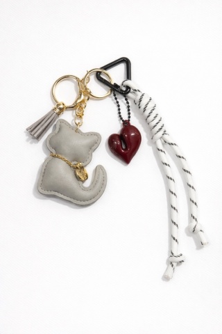 Breloczek "Cat Mom" szary