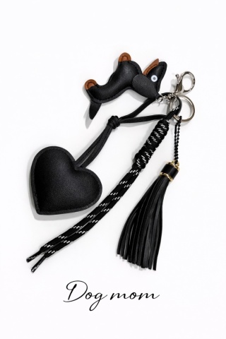 Breloczek "Dog Mom" czarny duży