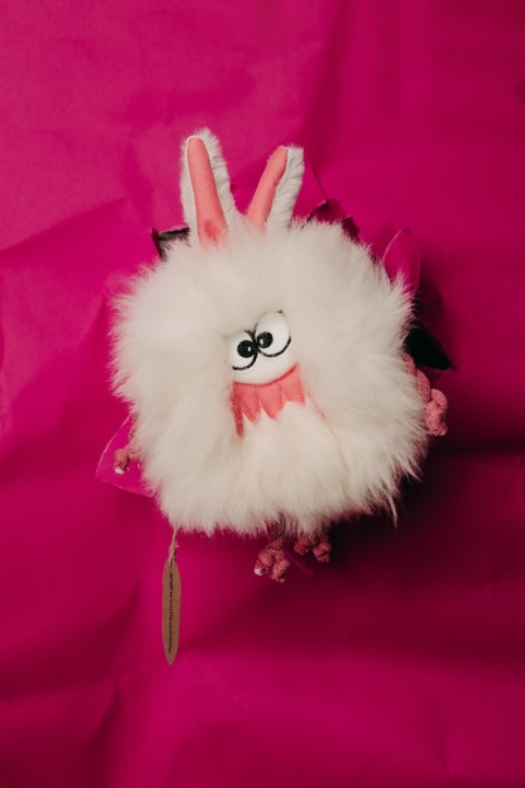 Moonster - zabawka ze skóry owczej z piszczałką potworek